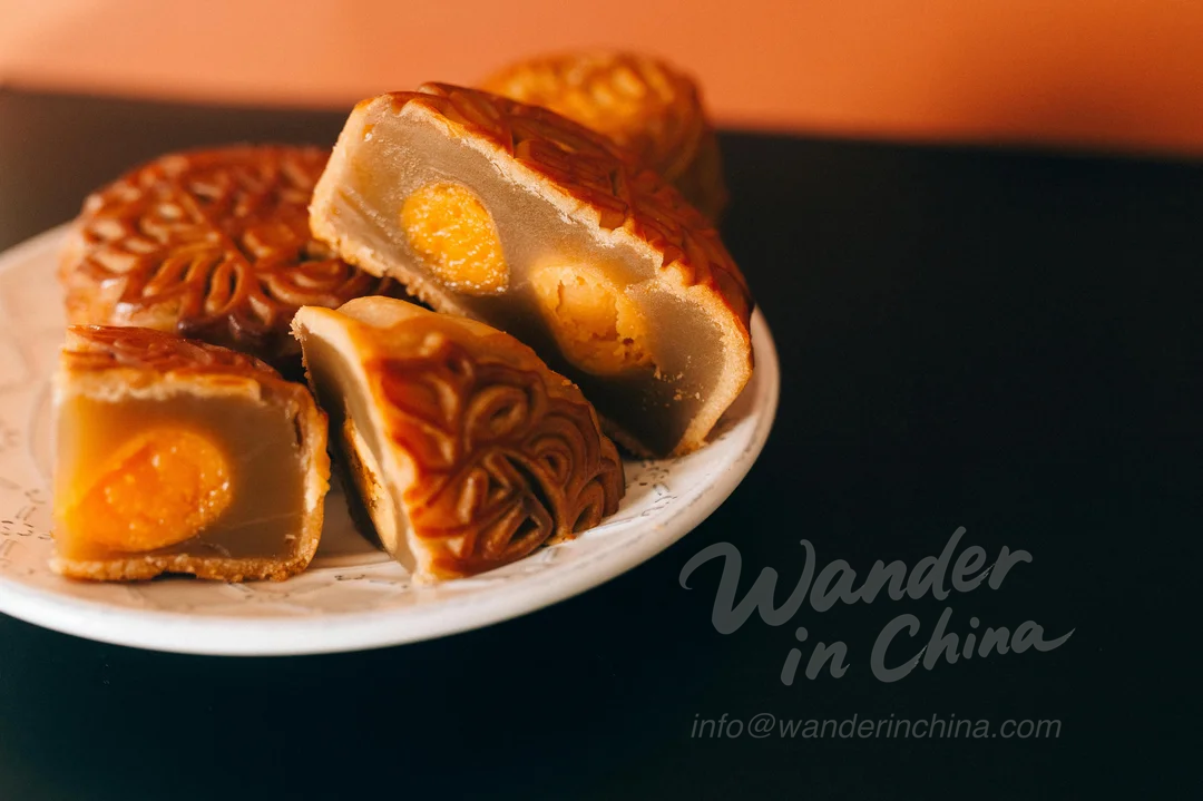 Gâteaux de lune : Le guide du voyageur pour la gourmandise de la mi-automne en Chine