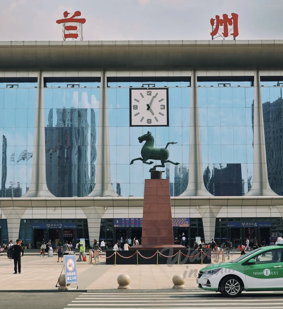 Транспорт Ланьчжоу: Полный путеводитель для туристов