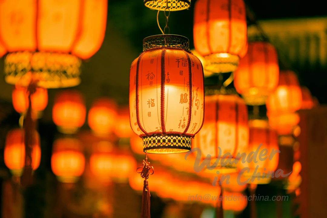 Faroles del Festival del Medio Otoño en la China de la dinastía Song.