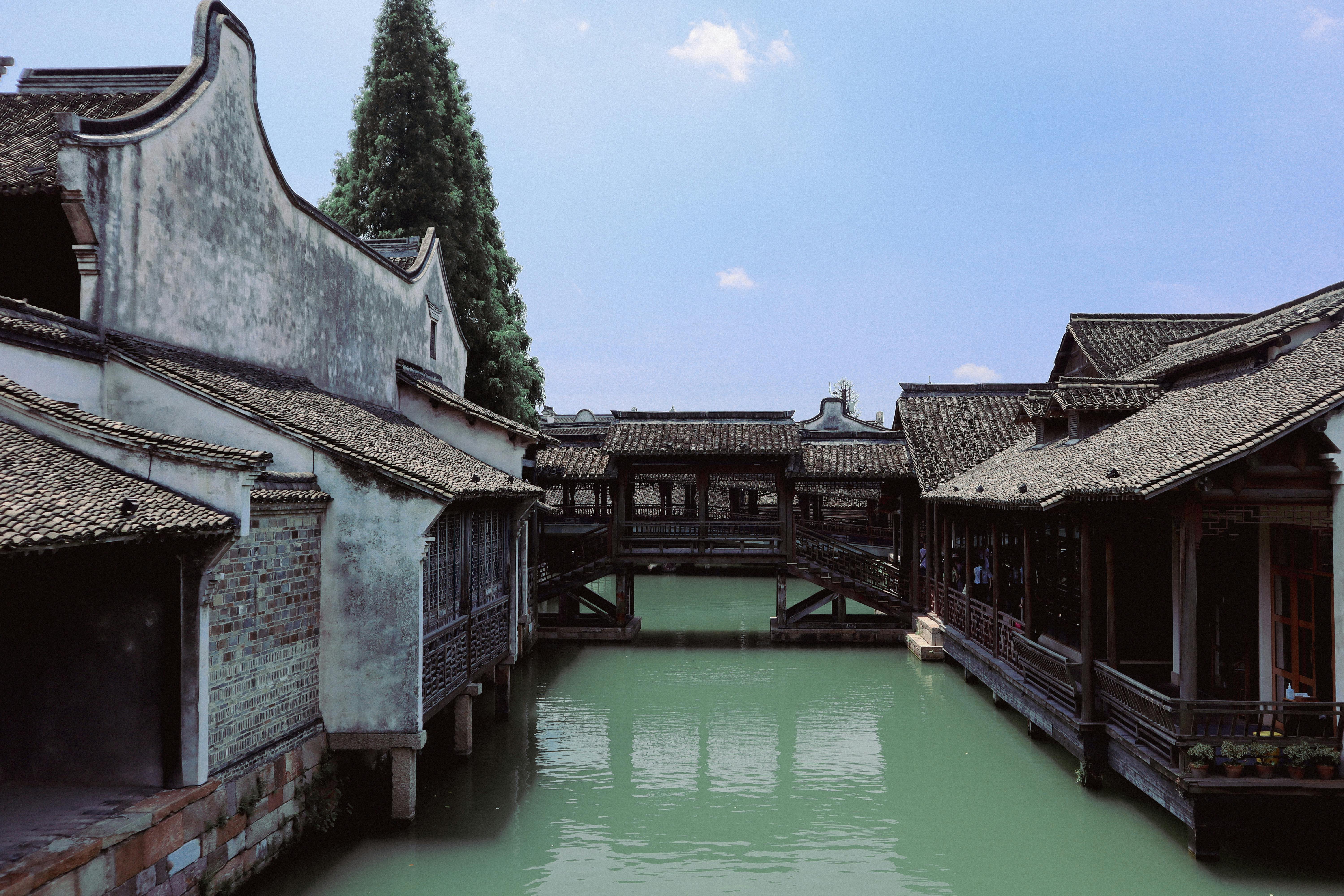 Die Doppelbrücke in Zhouzhuang.