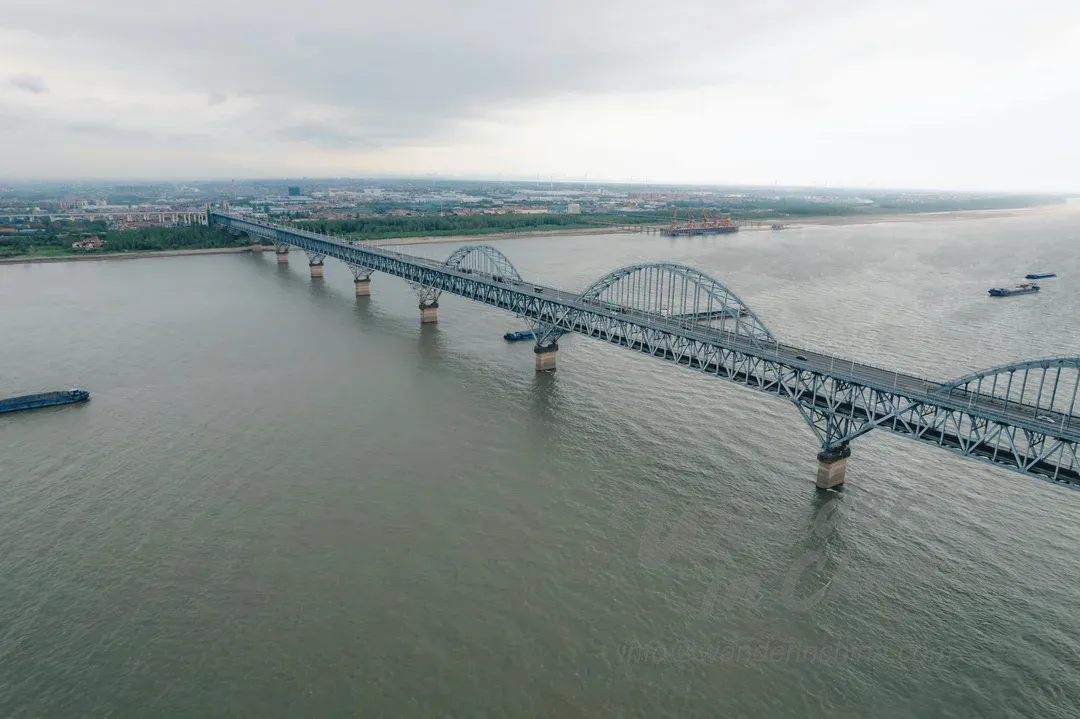 武漢長江大橋：歷史、景觀與旅行提示