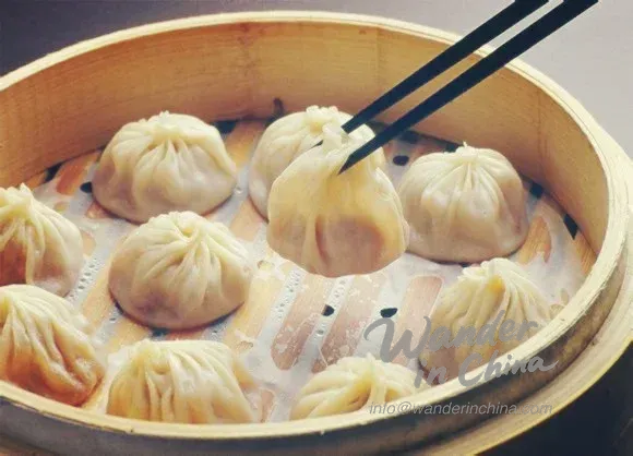 上海的蒸籠珍寶：小籠包指南